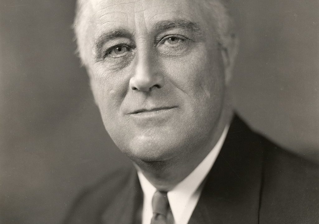 Franklin_D._Roosevelt_1936_june.jpg